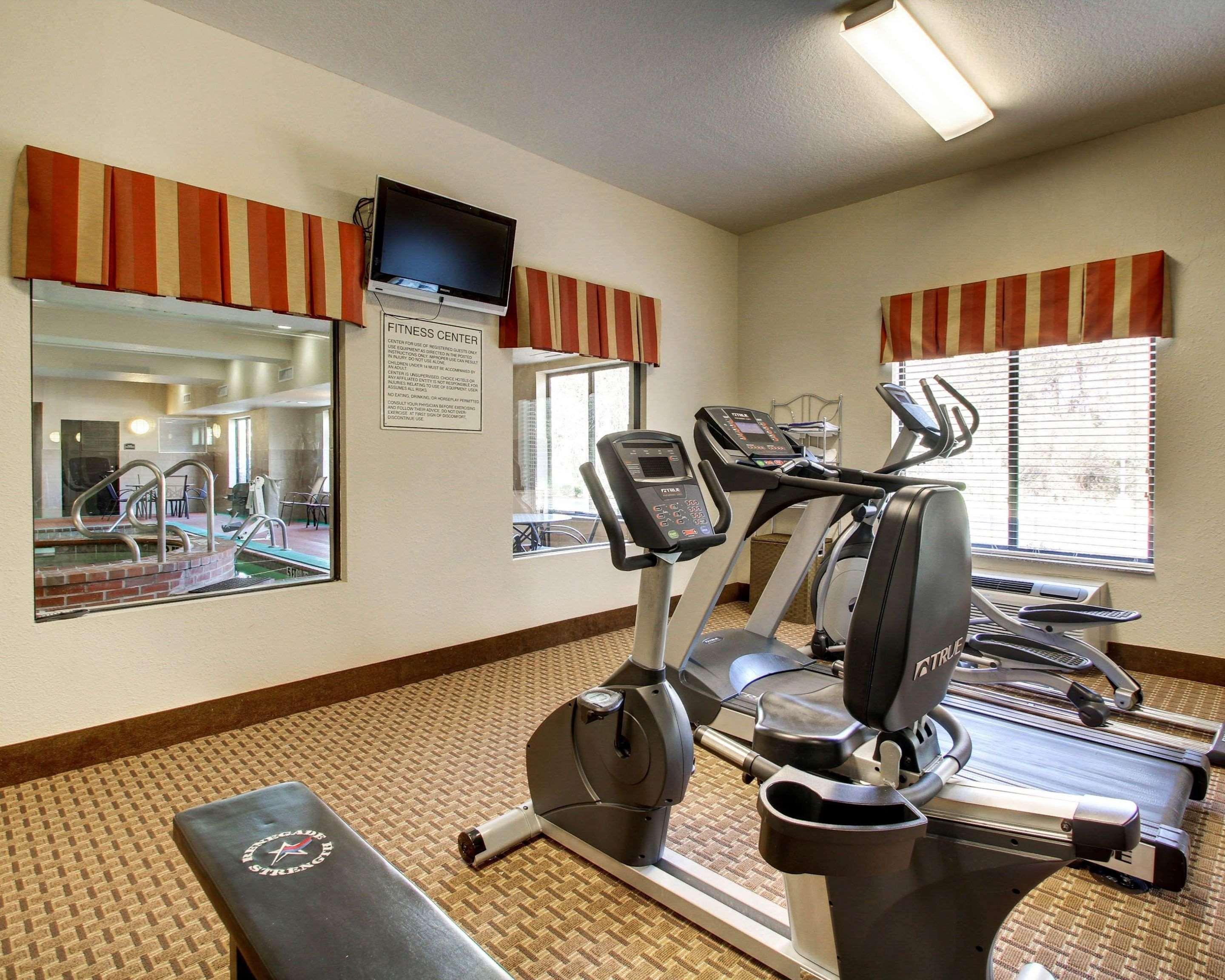 Comfort Inn & Suites Clinton Ngoại thất bức ảnh