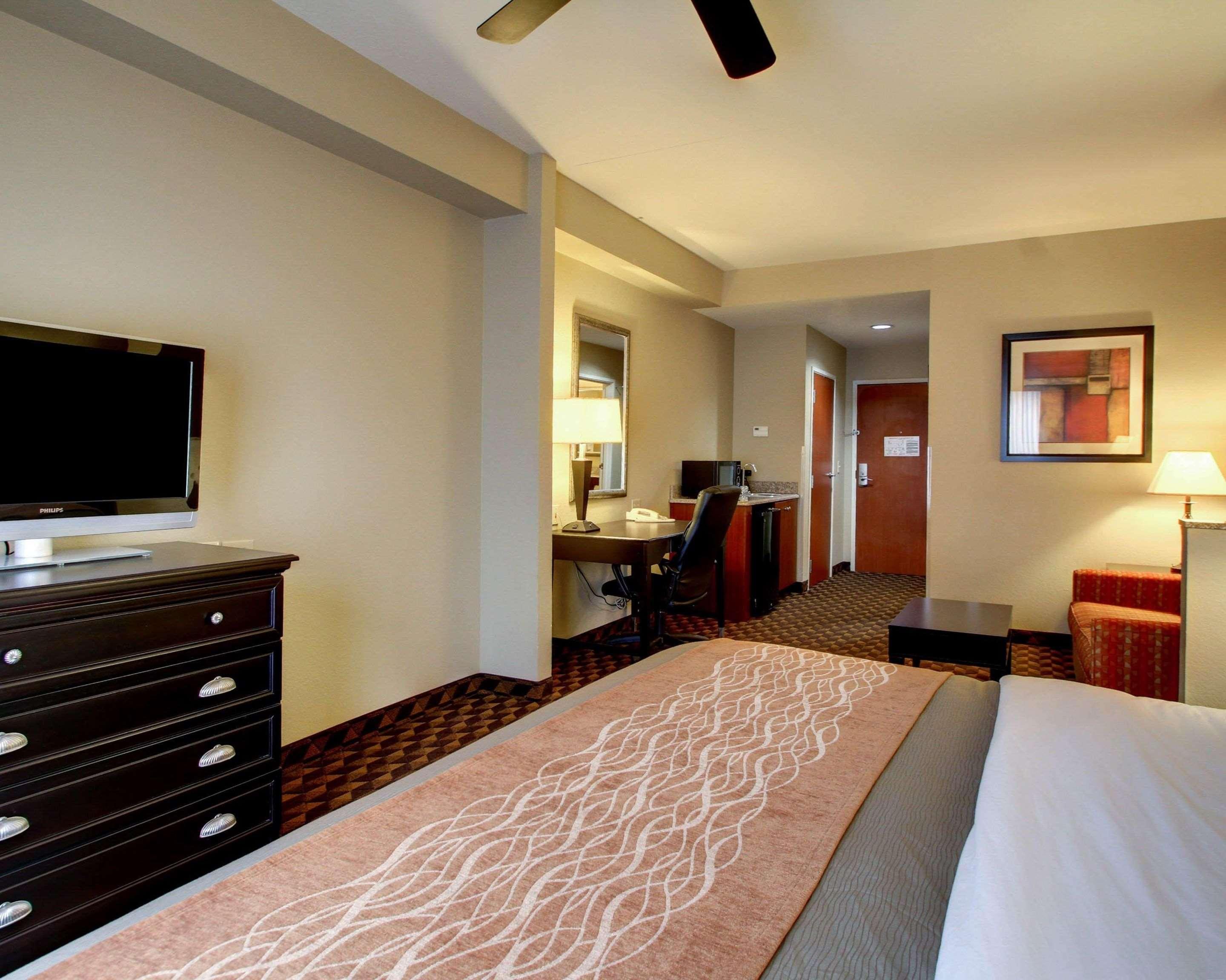 Comfort Inn & Suites Clinton Ngoại thất bức ảnh