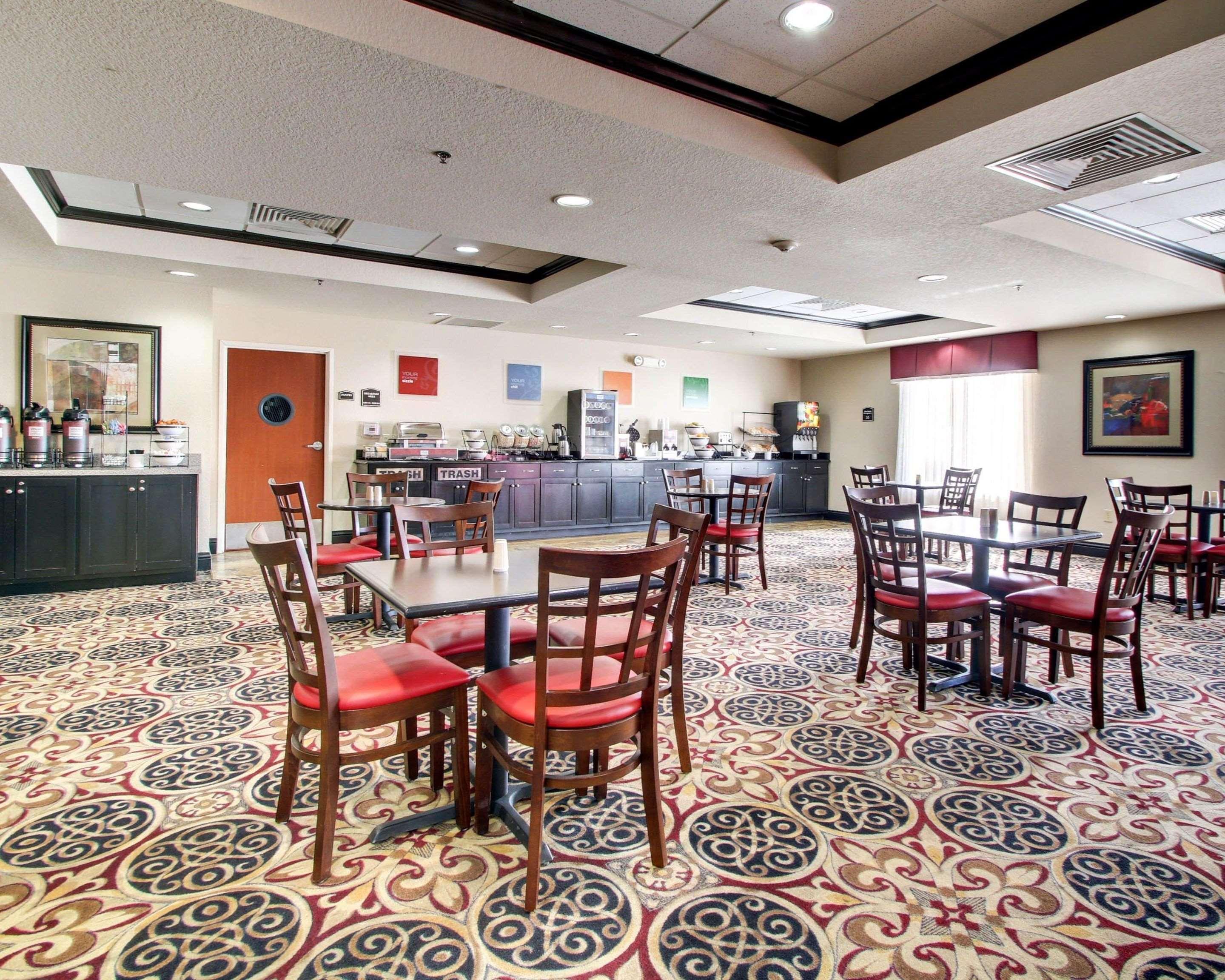 Comfort Inn & Suites Clinton Ngoại thất bức ảnh