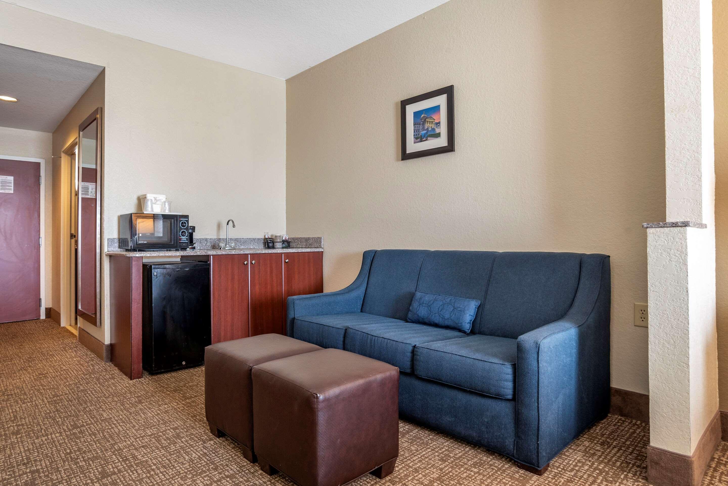 Comfort Inn & Suites Clinton Ngoại thất bức ảnh